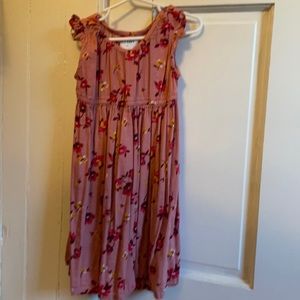 Girls size 5T floral dress!